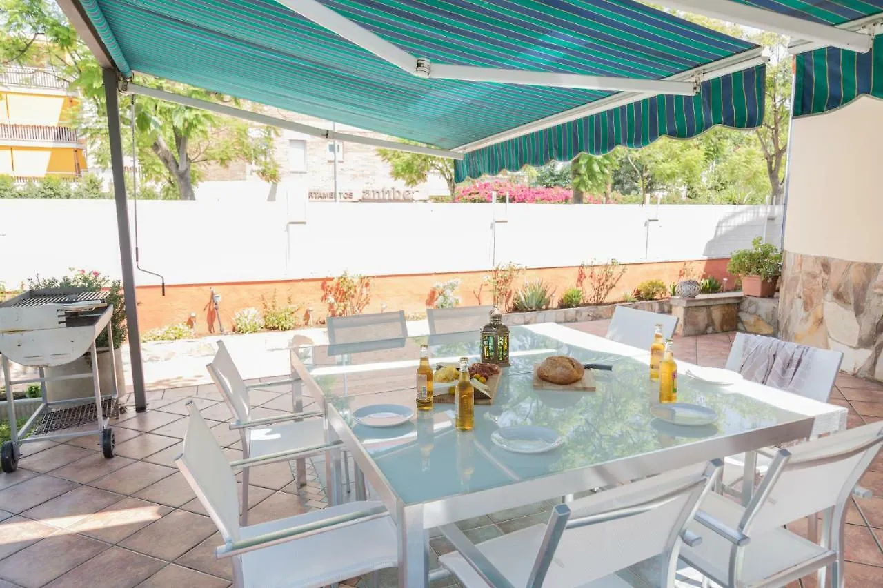 Casa Pedro Villa Castelldefels 0*,  Spanyolország